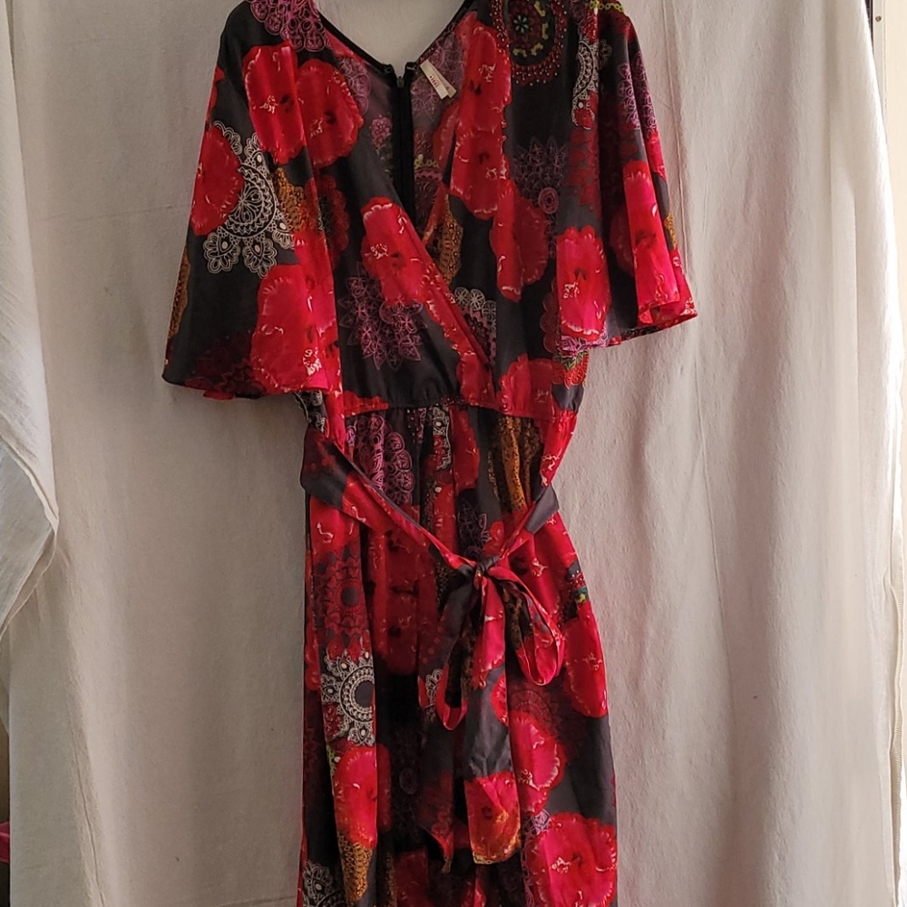 Romper - Picture 4 of 6